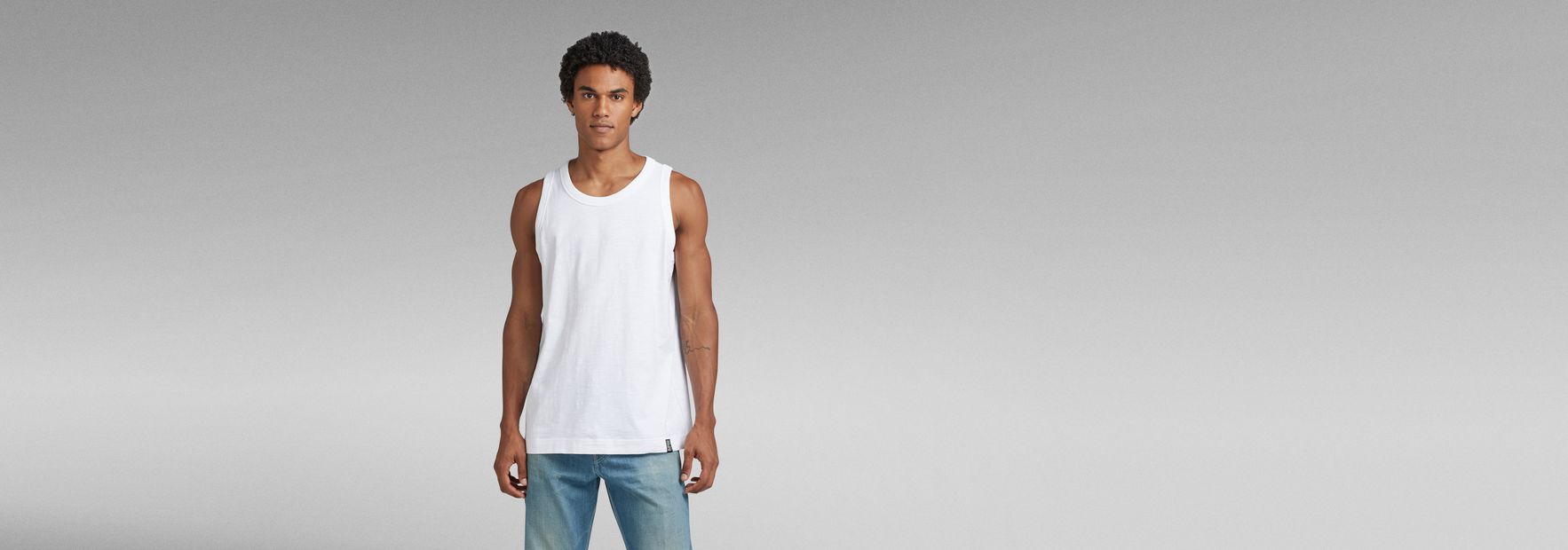 G store star tanktop