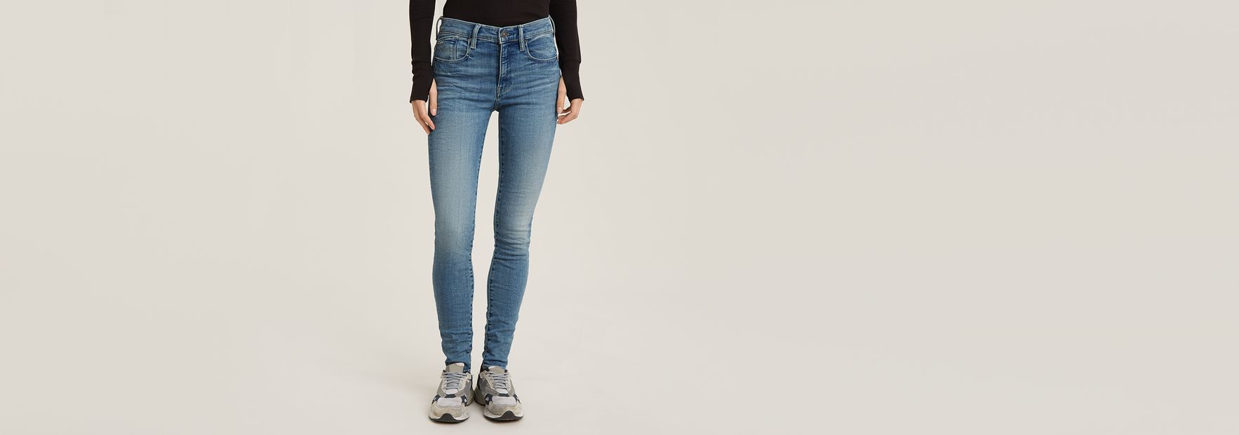 Skinny jeans light blue discount