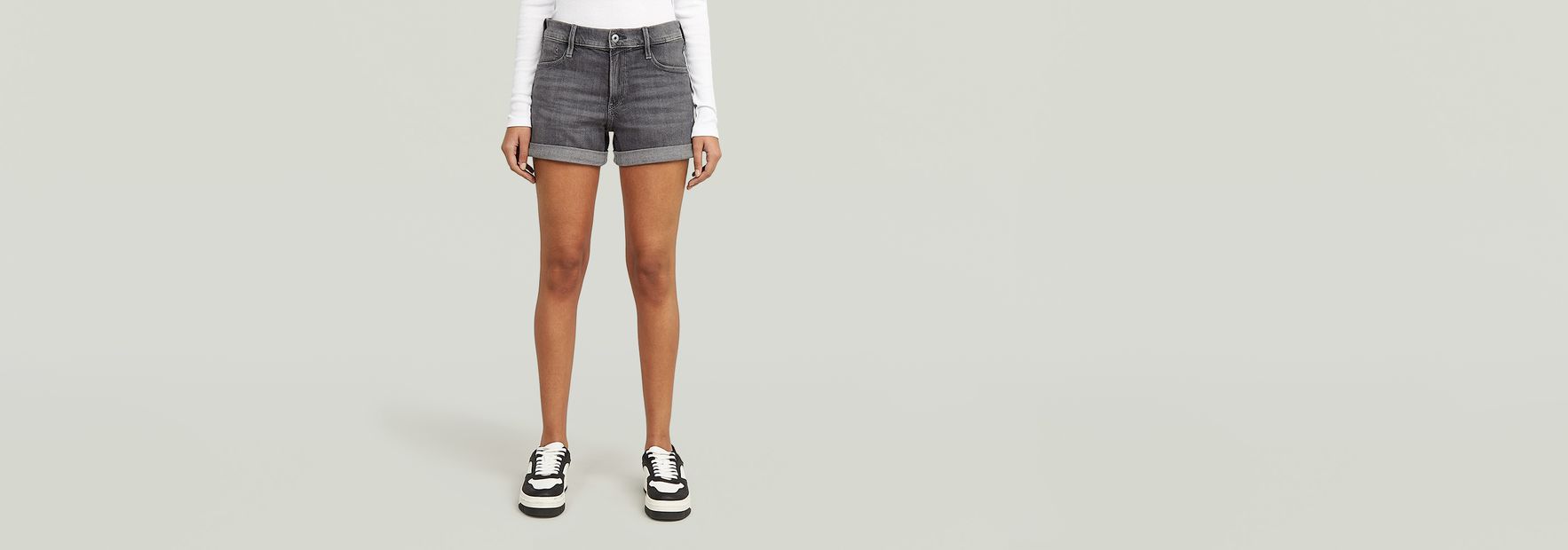 g-star-judee-denim-short-grijs.jpg