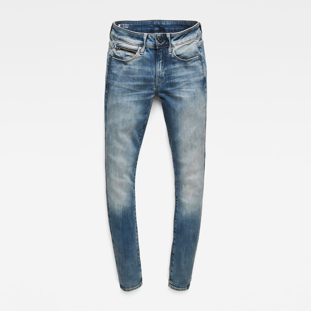 straight leg 90s jeans