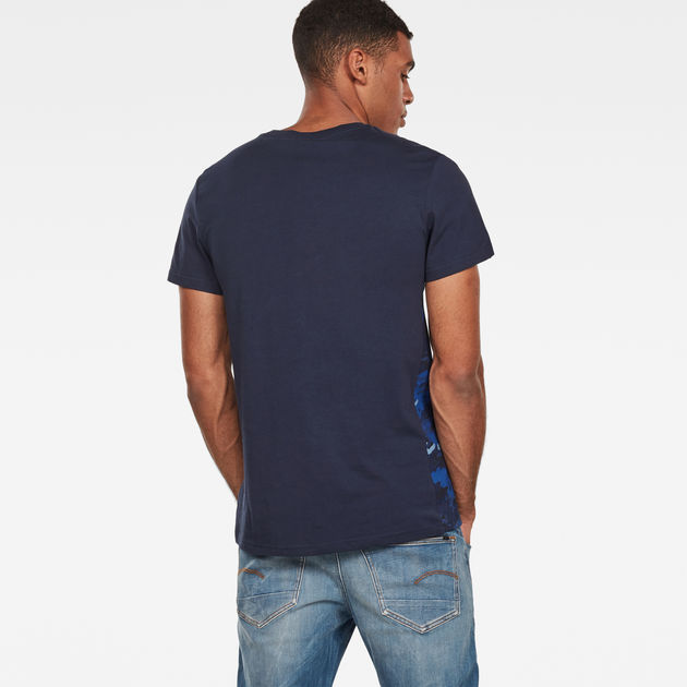 dark blue t shirt