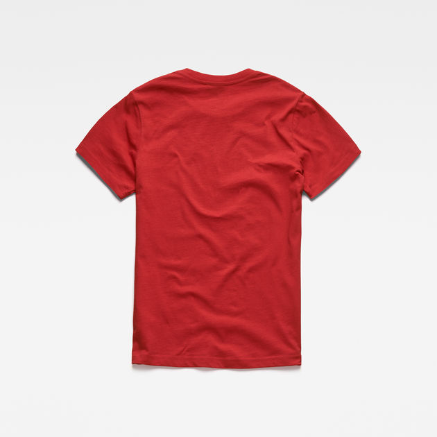red g star shirt