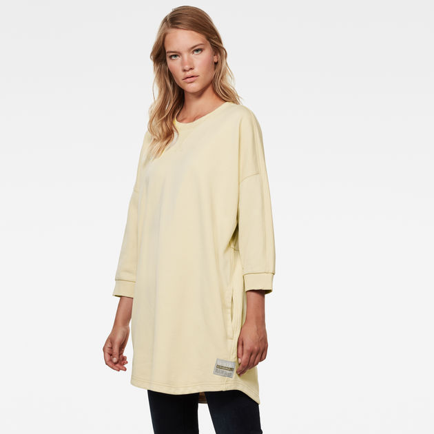 oversized graphic sweater