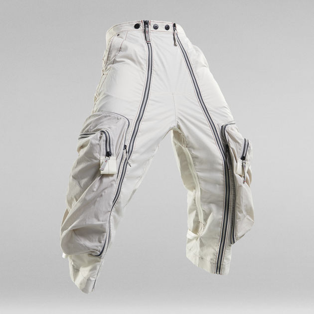 ★GLOWNY★DARLING POCKET STRAP PANTS (WHITE)★正規品/送料込 ☆GLOWNY☆DARLING POCKET STRAP PANTS (WHITE)☆正規品/送料込