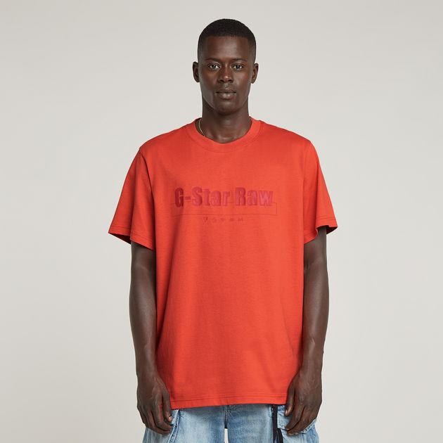 VIP★★【STONE 】Y2Kコンパスプリント 半袖 Tシャツ★Red LACE-UP COLLAR SOCCER TEE｜CONVERSE TOKYO (コンバース
