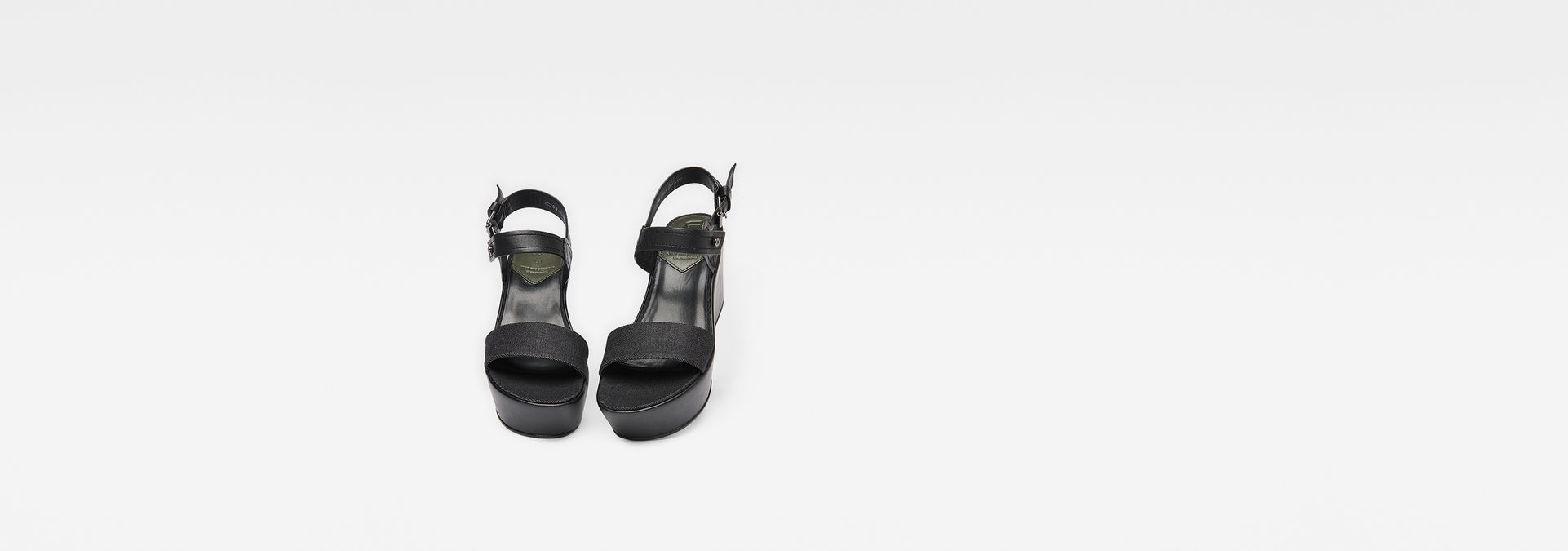 black plateau sandals