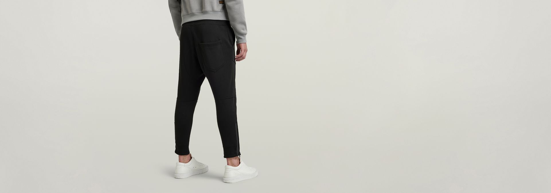 5621 sweatpants