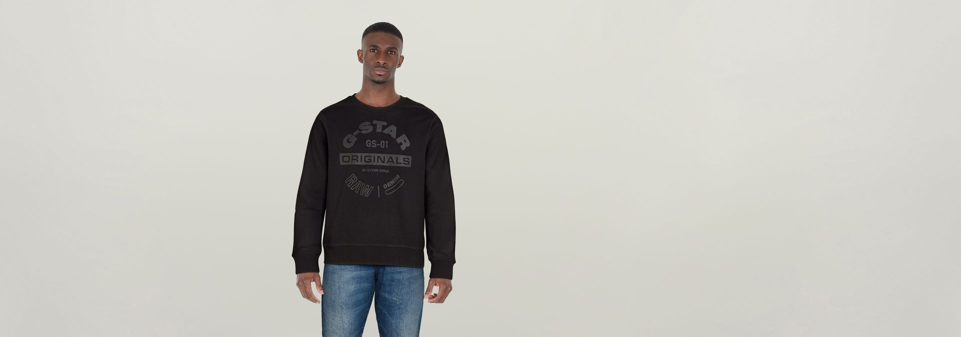 Black and white graphic sweater shop