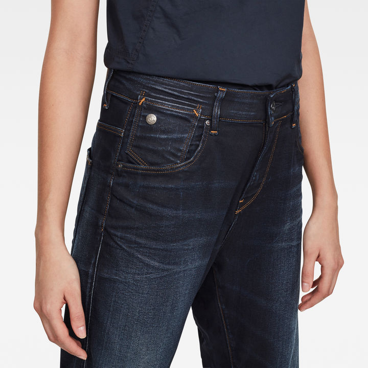 A Crotch 3D Low Boyfriend Jeans