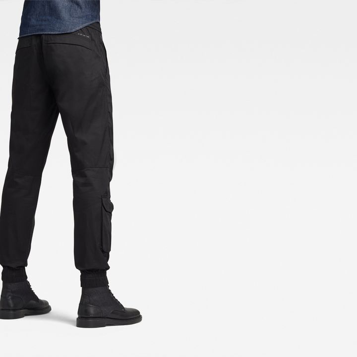 Chino Relaxed Cuffed Trainer | ブラック | G-STAR® JP