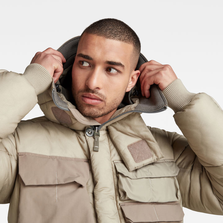 Field Hooded Puffer Jacket