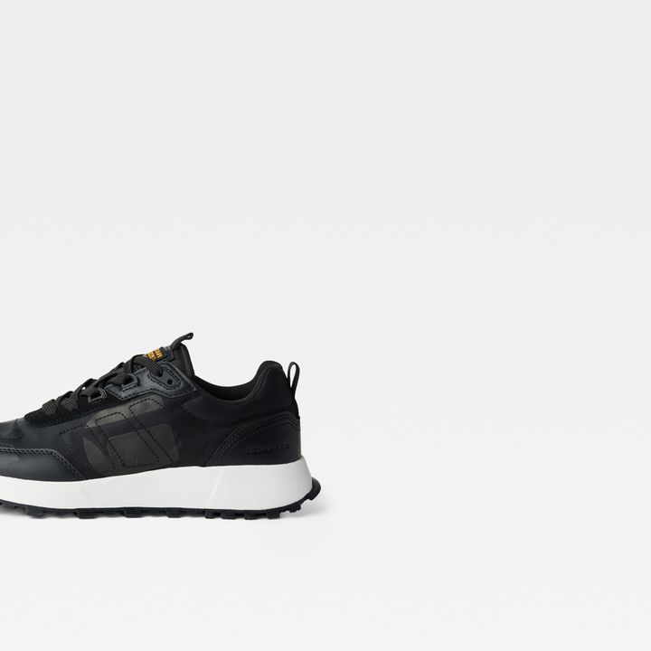 Theq Run Logo Match Sneakers