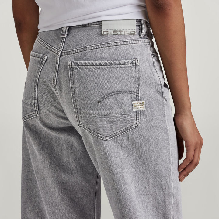 Stray Ultra High Loose Jeans