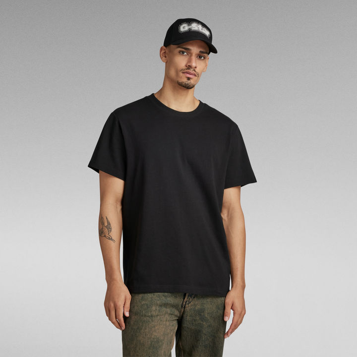 Black round neck t shirt top