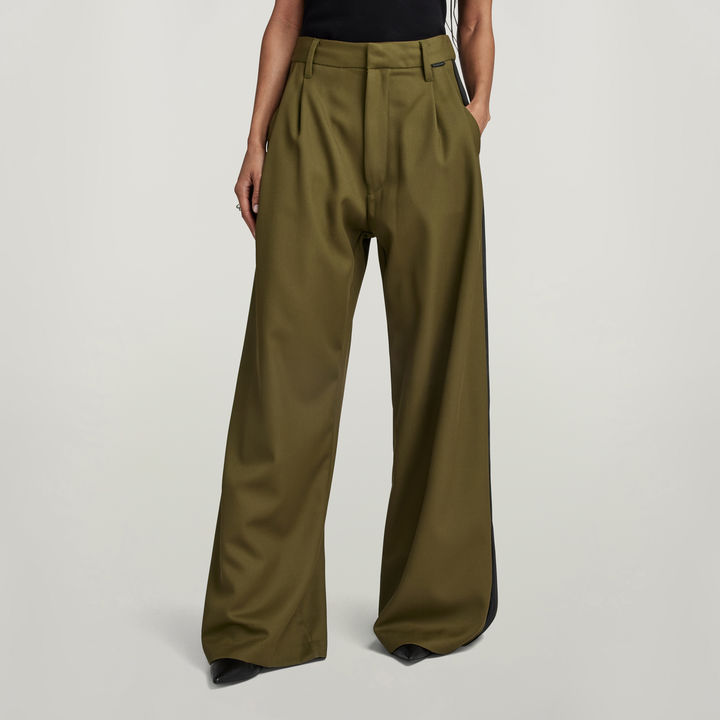 Holiday pants online