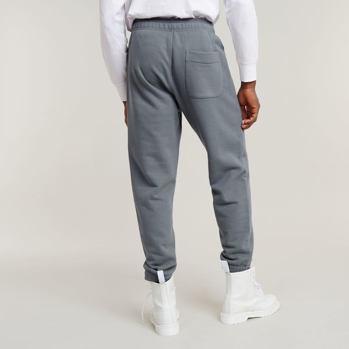 Grey tapered sweatpants deals