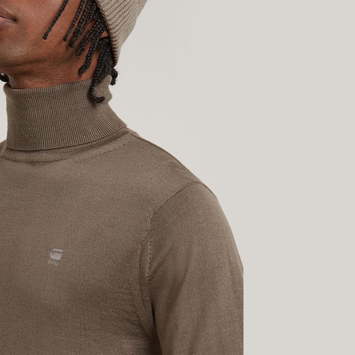 Premium Core Turtle Neck Knitted Sweater