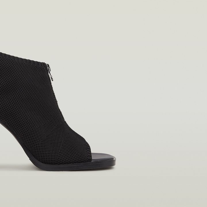 Panzer Knit Heels