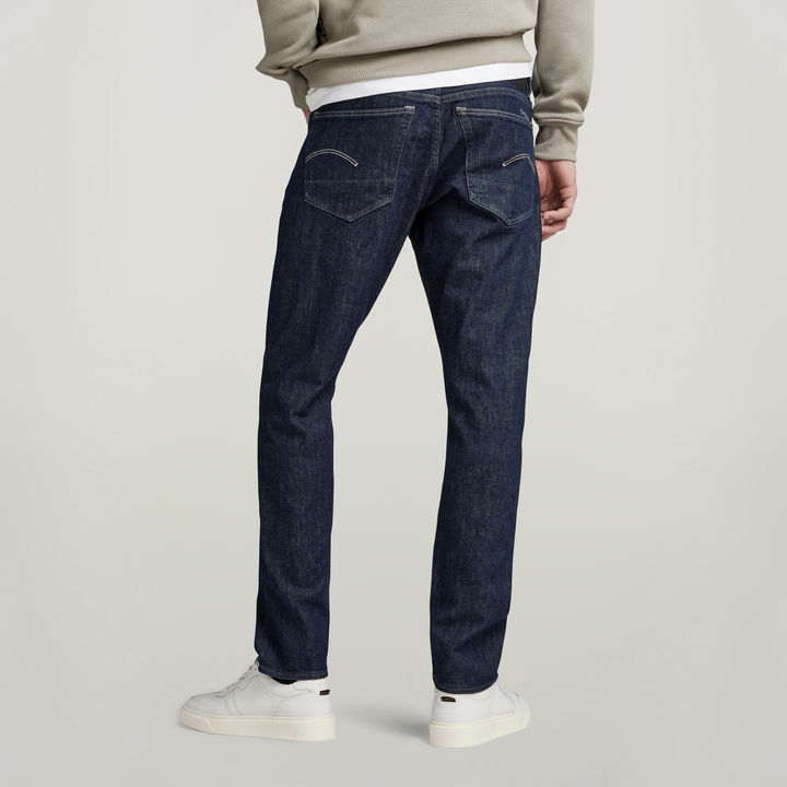 Tapered jeans top