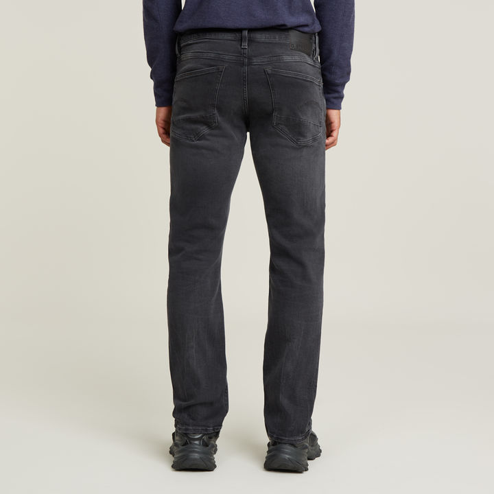3301 Straight Jeans