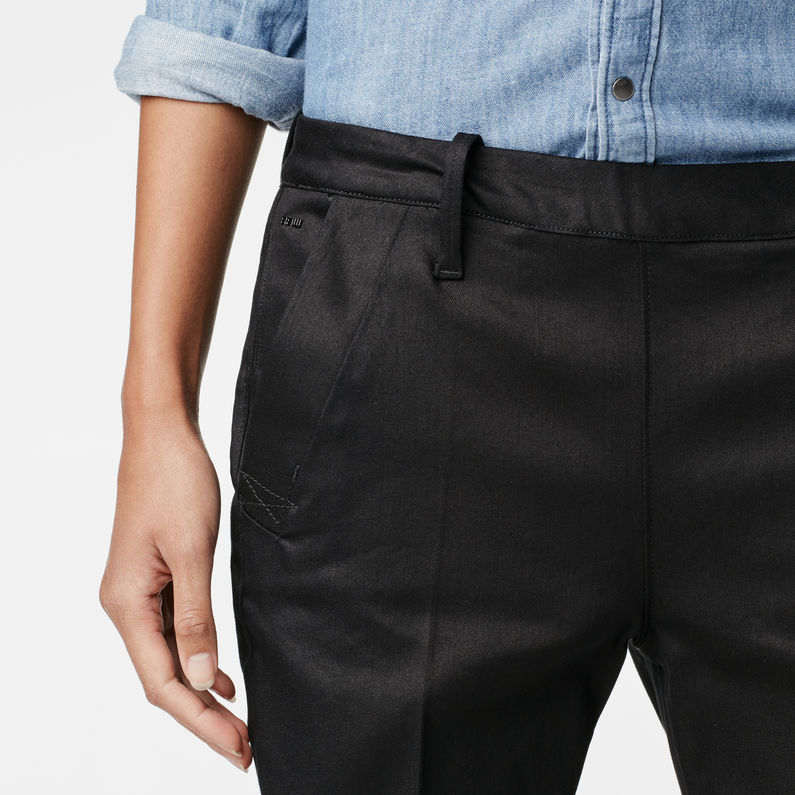 G-STAR® Bronson Mid Zip Chino Black detail shot
