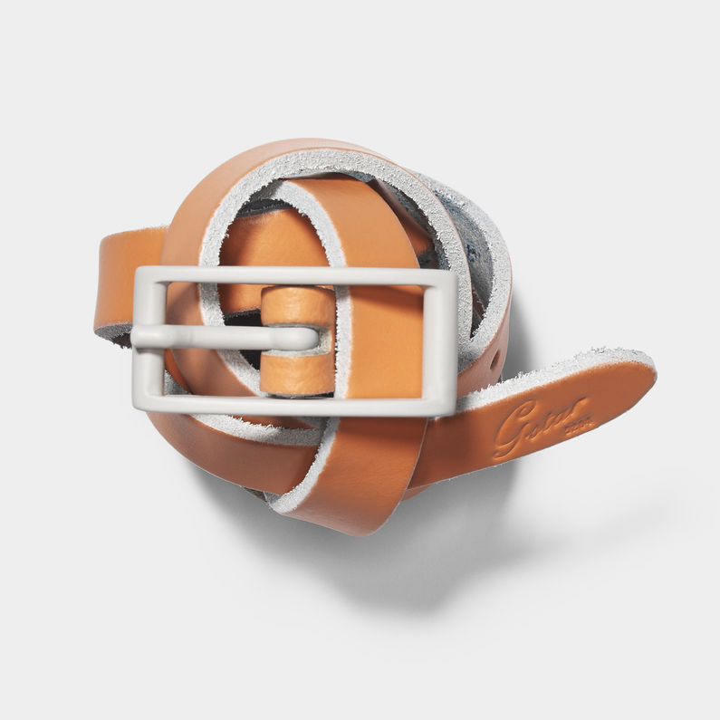 G-STAR® Cassie Belt Orange detail shot buckle