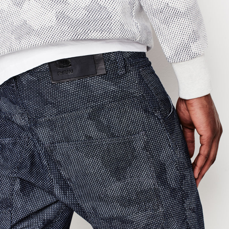 G-Star RAW® Arc 3D Tapered 1/2 Length Shorts Bleu foncé detail shot buckle