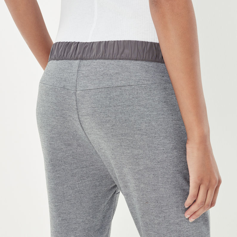 G-STAR® Ultimate Stretch Ceira Sweatpants Grey detail shot