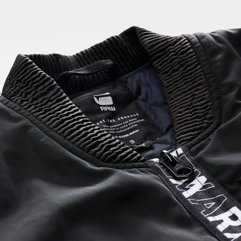 G-STAR® Eva Shaw Cropped Bomber Schwarz detail shot