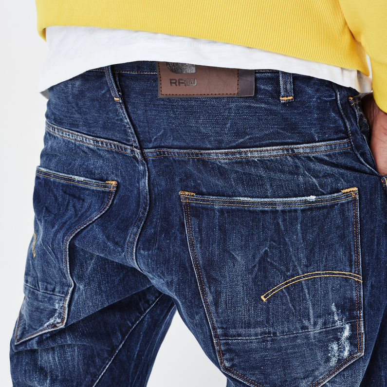 G-Star RAW® Arc 3D Tapered 1/2 Shorts Donkerblauw detail shot buckle