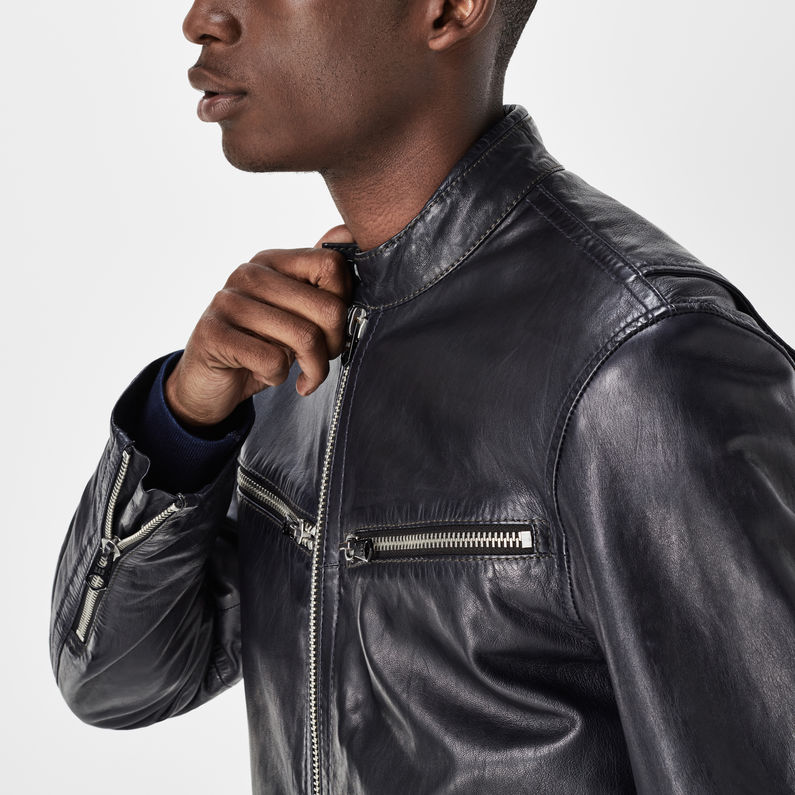 G-Star RAW® Mower Leather Jacket Bleu foncé detail shot