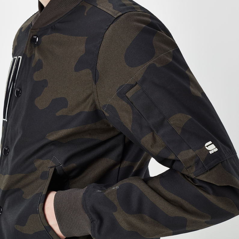 G-STAR® Batt Sports Bomber Multi color detail shot