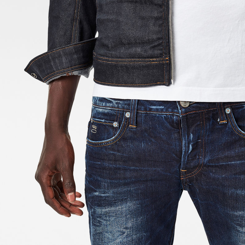 G-STAR® 3301 Low Tapered 1/2 Length Shorts Midden blauw detail shot buckle