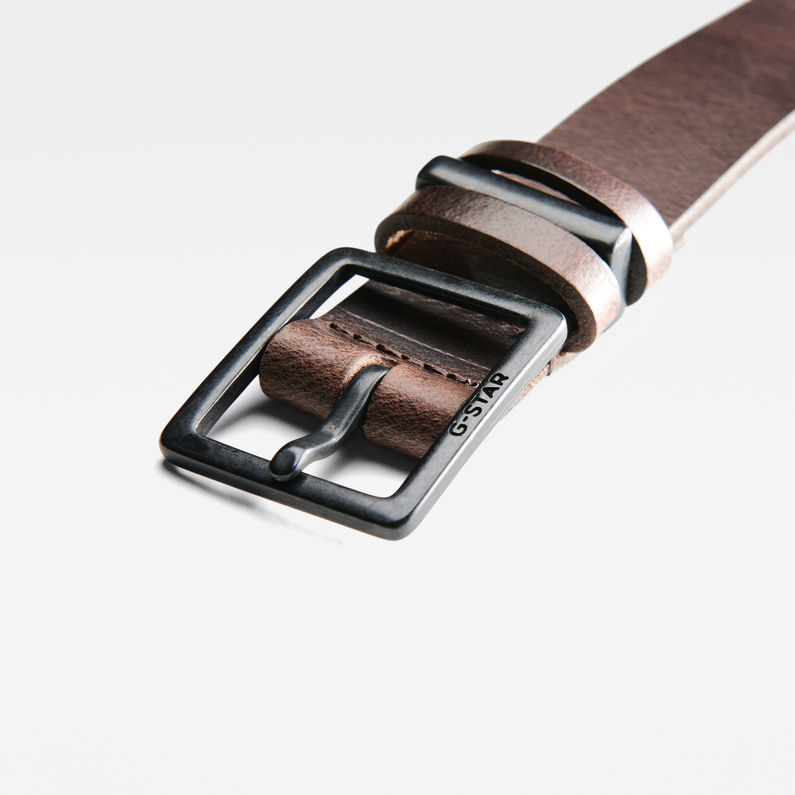 G-STAR® Ustra Belt Brown detail shot buckle