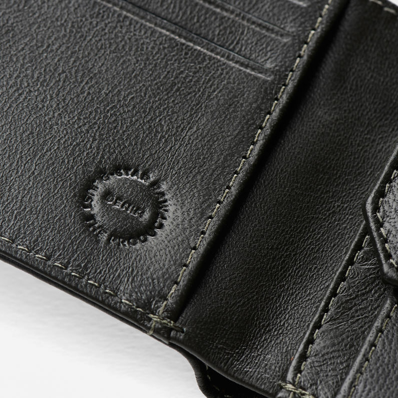 G-Star RAW® Cart Leather Wallet Gris detail shot