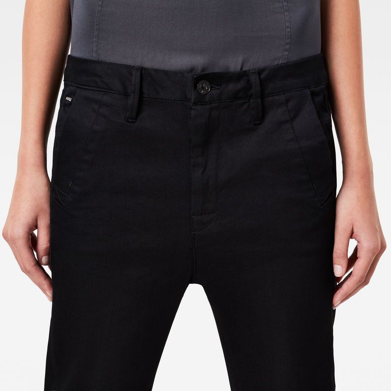 G-STAR® Bronson Low Waist Boyfriend Chino Schwarz detail shot