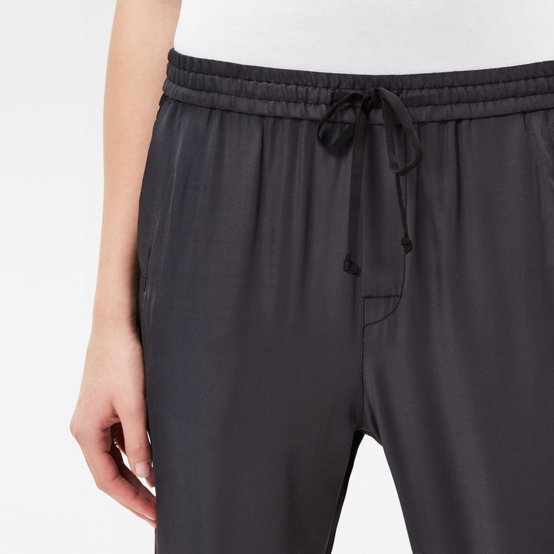 G-STAR® Bronson 3D Tapered Sport Chino Black detail shot