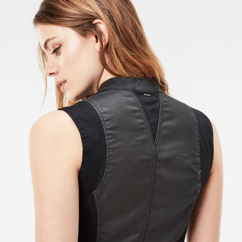 G-STAR® Lynn Slim Dress Noir detail shot