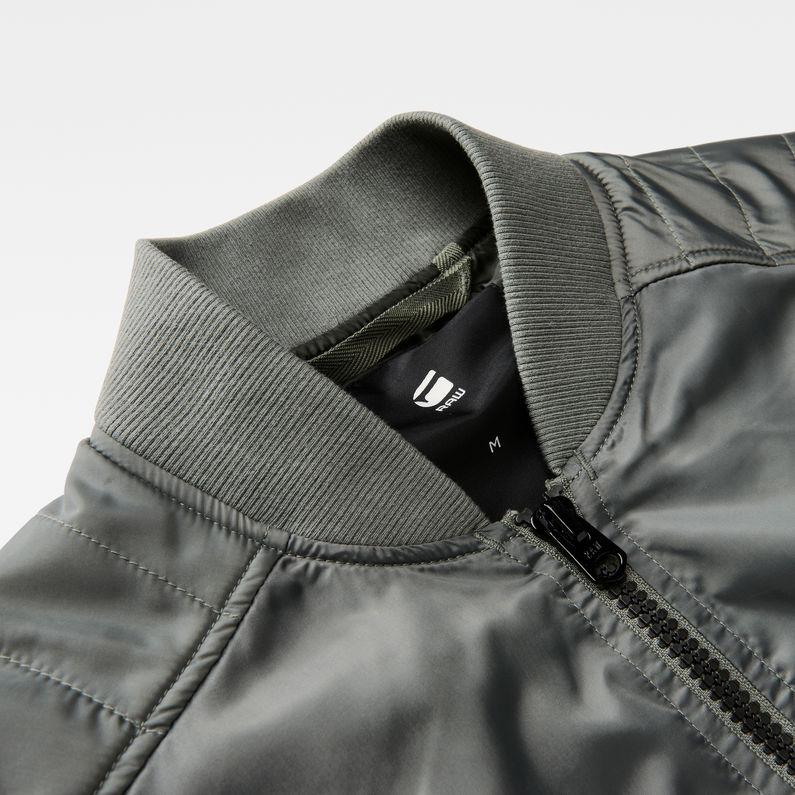 G-Star RAW® Meefic Suzaki Bomber Overshirt Green detail shot