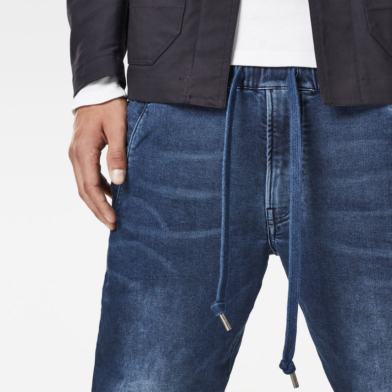 G-Star RAW® Bronson Sport Tapered Cuffed Chino Dark blue detail shot