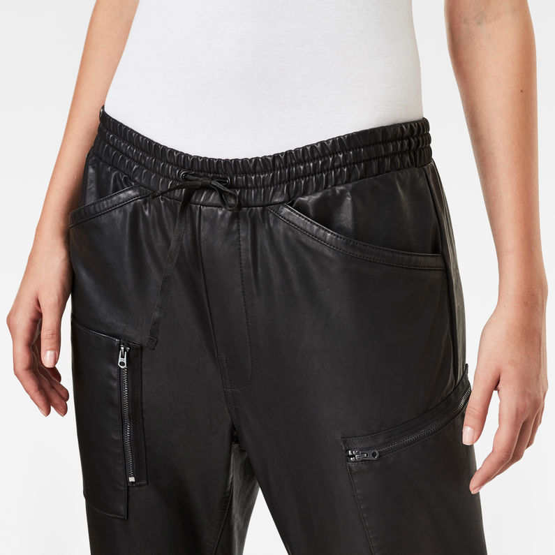 G-STAR® Powel Utility Mid Waist Sport Pants Schwarz detail shot