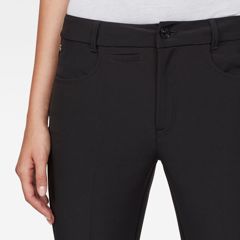 G-STAR® D-Staq Mid-Waist Skinny Ankle Chino Black detail shot
