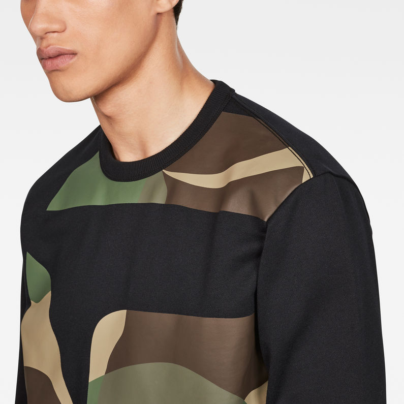 G-Star RAW® Torne Stalt Deconstructed Sweater Black detail shot