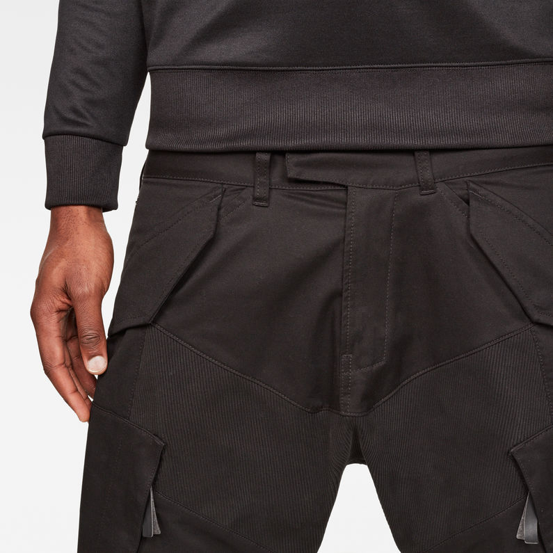 G-Star RAW® Motac-X Cargo 1/2-Length Shorts Black detail shot