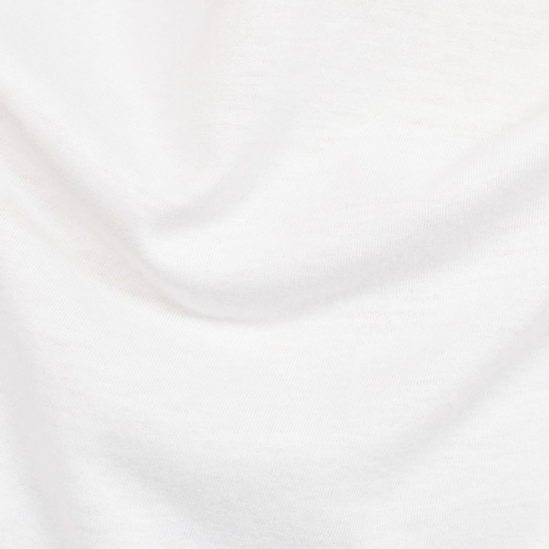 G-Star RAW® Ovvela Straight Deep V-Neck T-Shirt Weiß fabric shot