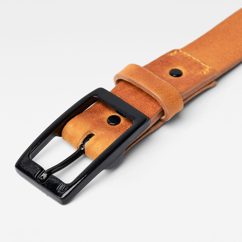 G-Star RAW® Estan Belt Yellow detail shot buckle
