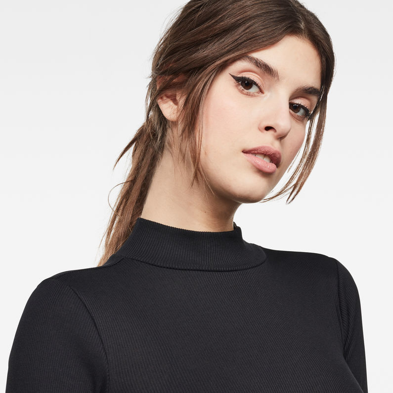 G-Star RAW® Xinva Slim Funnel Top Black detail shot