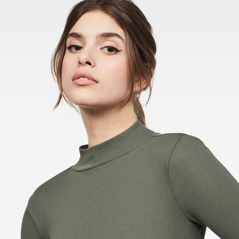 G-Star RAW® Xinva Slim Funnel Top Green detail shot