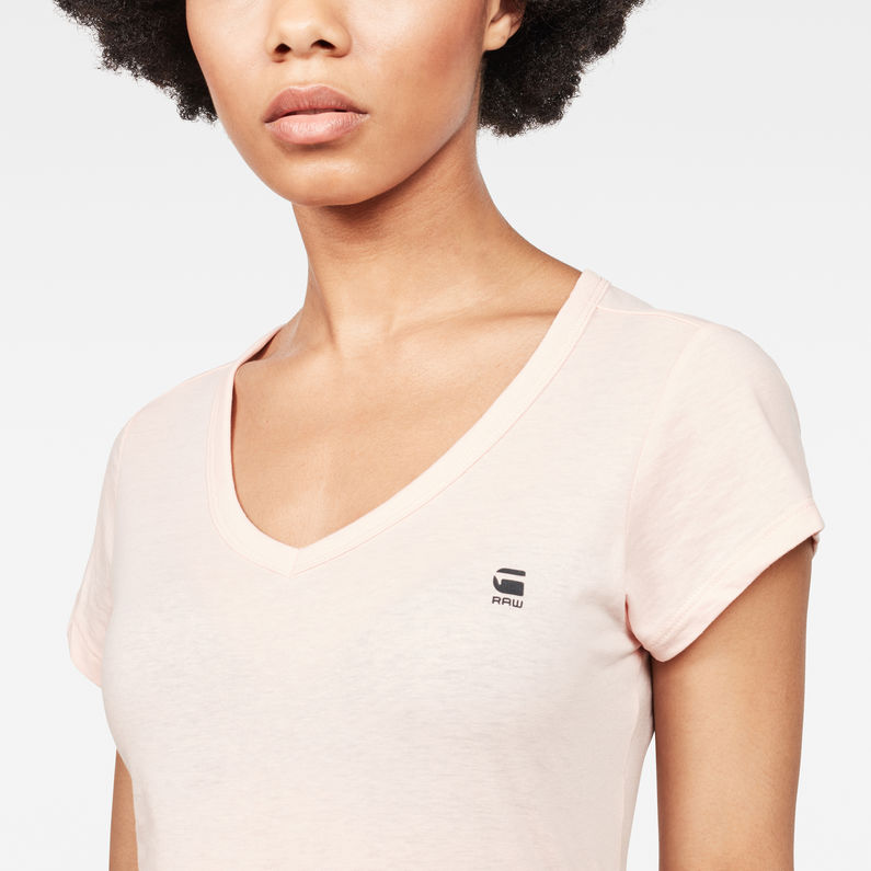 G-Star RAW® Eyben Slim V-Neck T-Shirt Pink detail shot