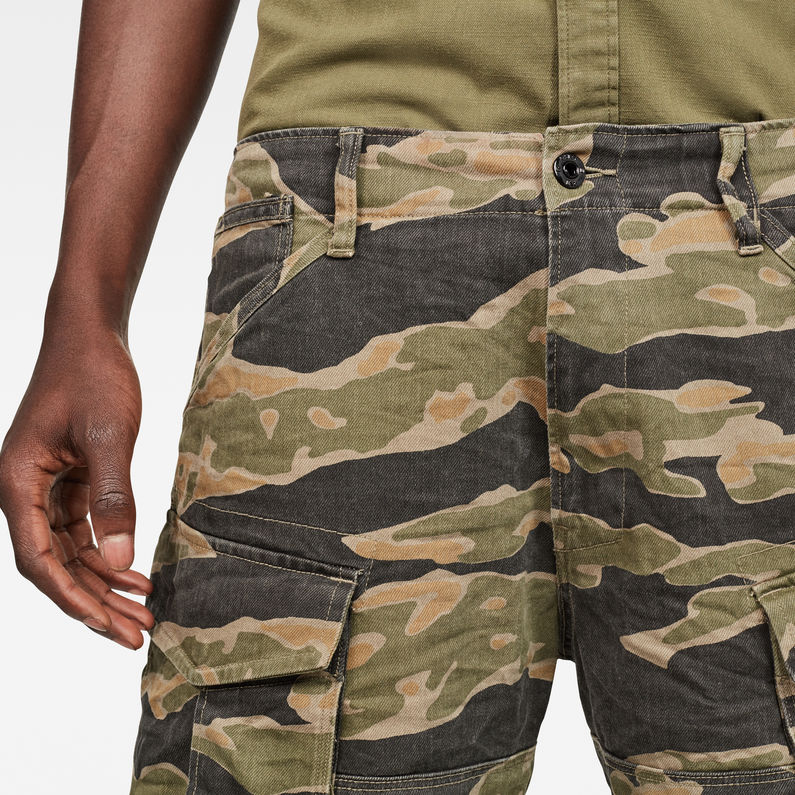 G-Star RAW® Rovic Relaxed 1/2-Length Shorts Green detail shot